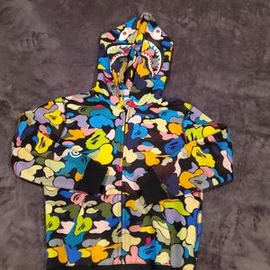 EUC Kids Bape Shark Hoodie sz130